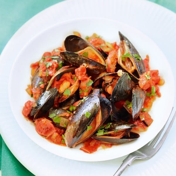 Mussels Spanish-style recipe | delicious. magazine