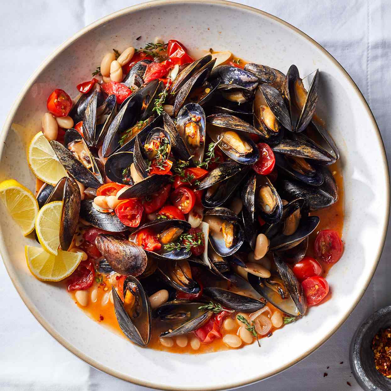 Mussels with White Beans & Tomatoes