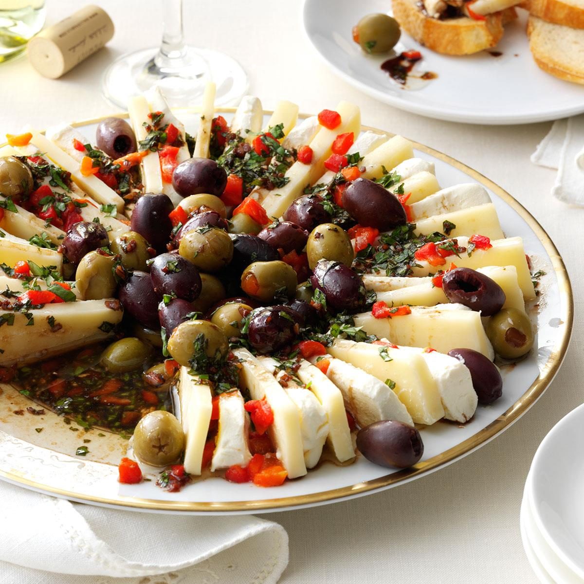 Marinated Olive & Cheese Ring Recipe: How to Make It