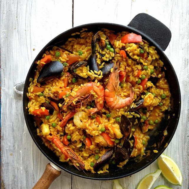 Seafood Paella With Shrimp, Mussels And Squid Recipe | The Feedfeed