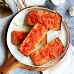 How to make Pan con Tomate